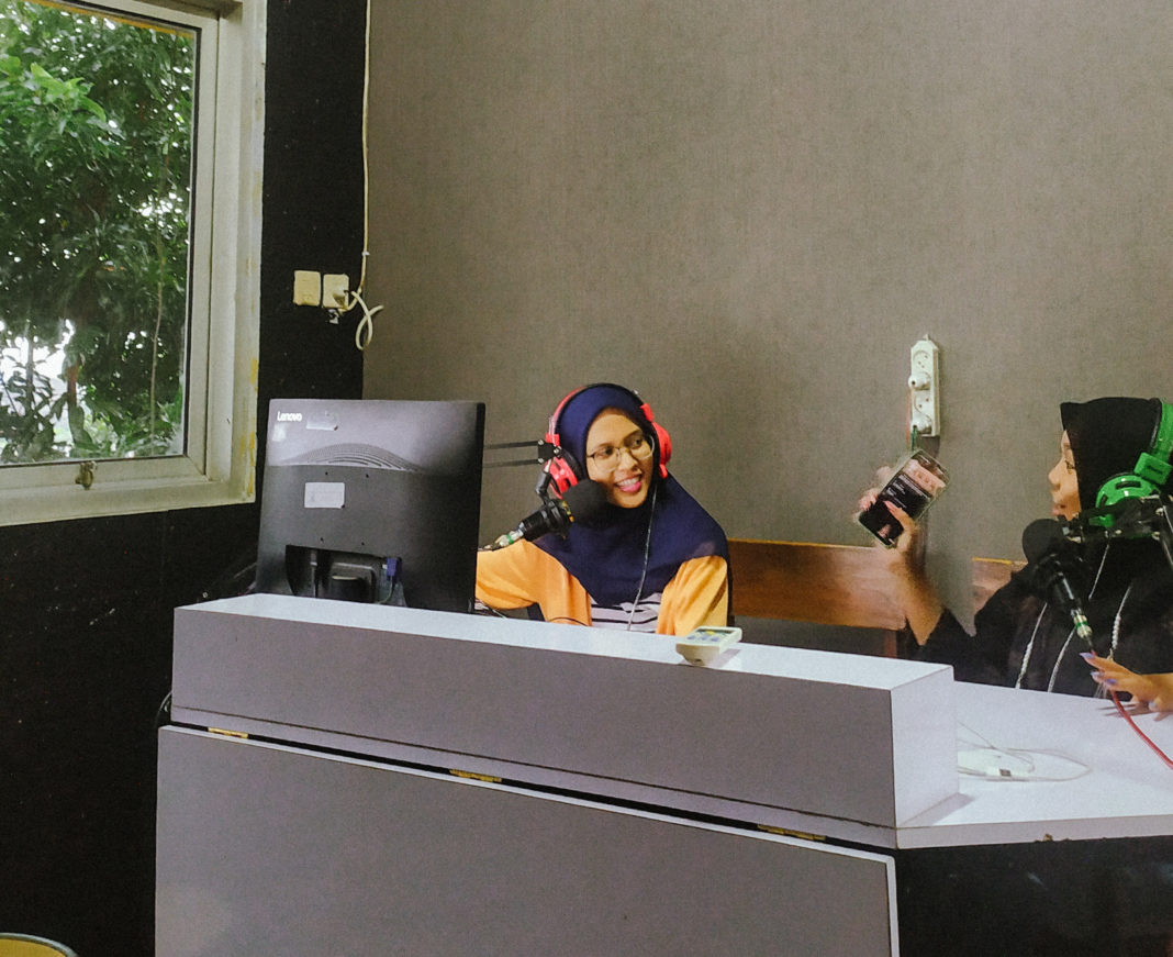 Suasana Siaran di Radio Dista Fm UIN Raden Mas Said Surakarta