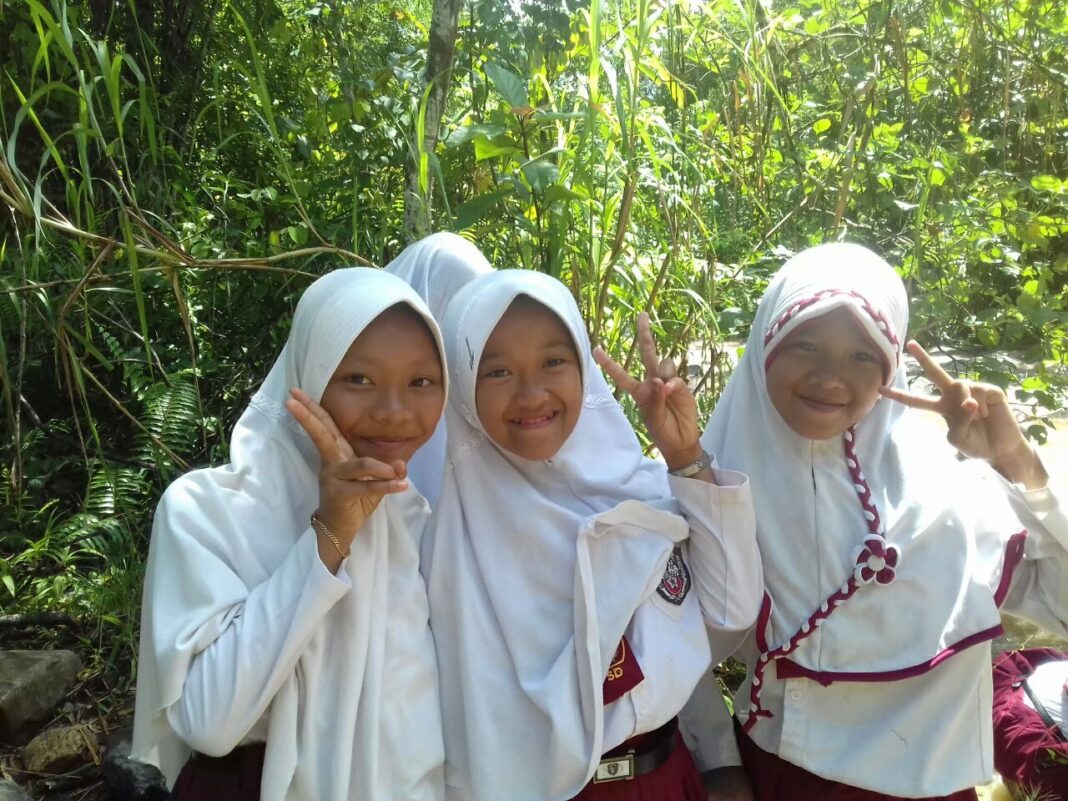 Siswa Kelas 5 SDN 110 Krui